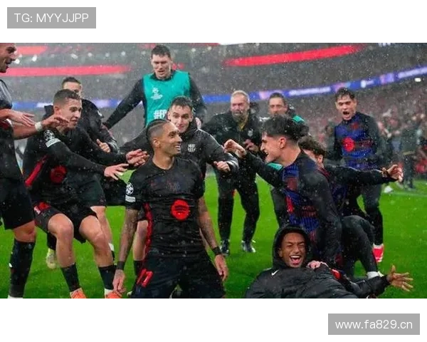 巴萨欧冠经验不足问题，对球队淘汰赛表现与整体竞争力形成影响