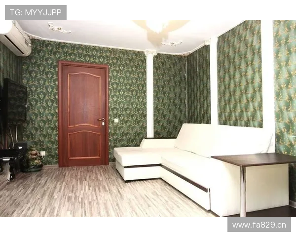 惠若琪退役后住的那套房，光衣帽间就比我出租屋大