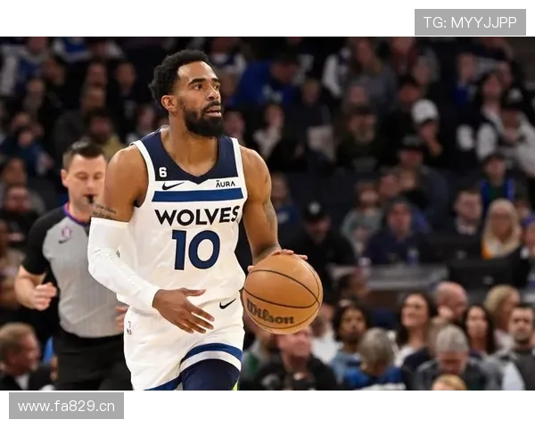 马拉维奇背身单打效率提升明显 主导球队进攻节奏变化